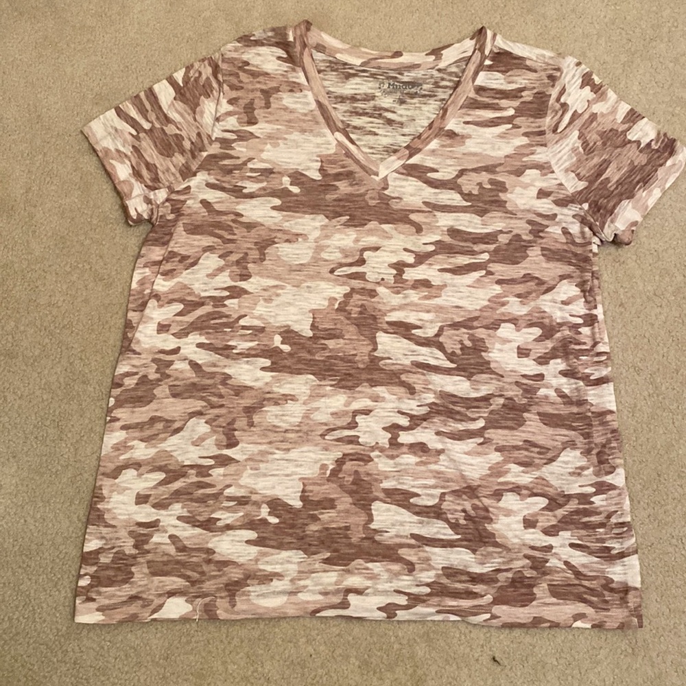 Mudd Womens Pink Camo TShirt